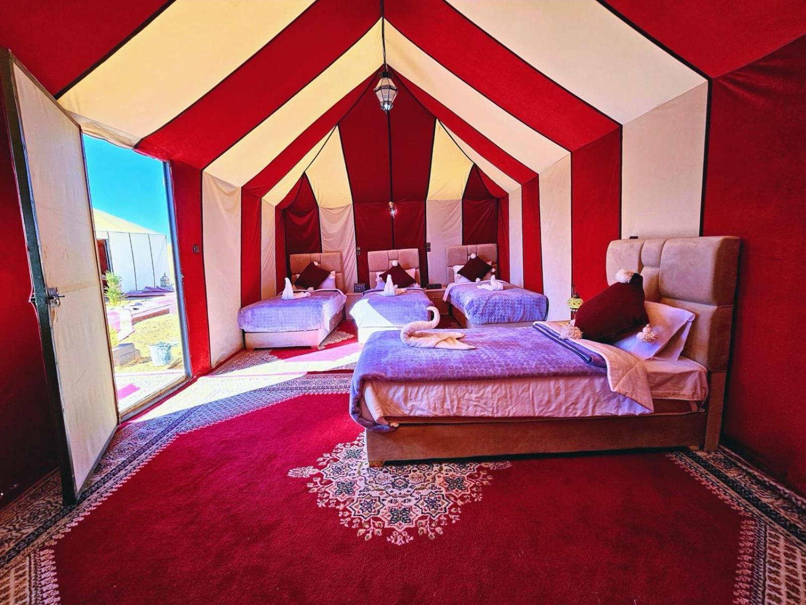 Отель Nomad Luxury Camp Мерзуга Экстерьер фото