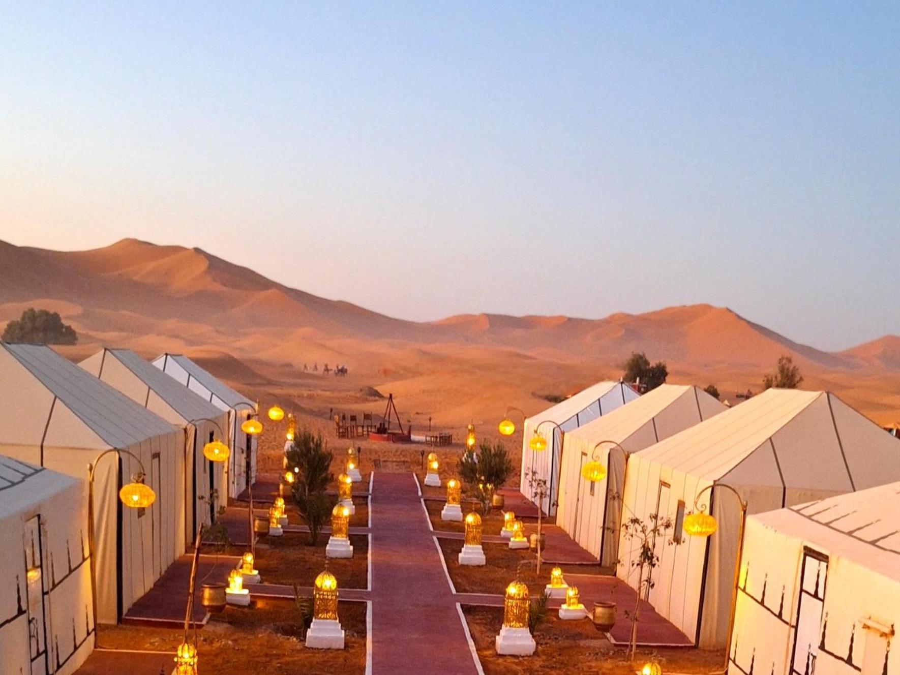 Отель Nomad Luxury Camp Мерзуга Экстерьер фото
